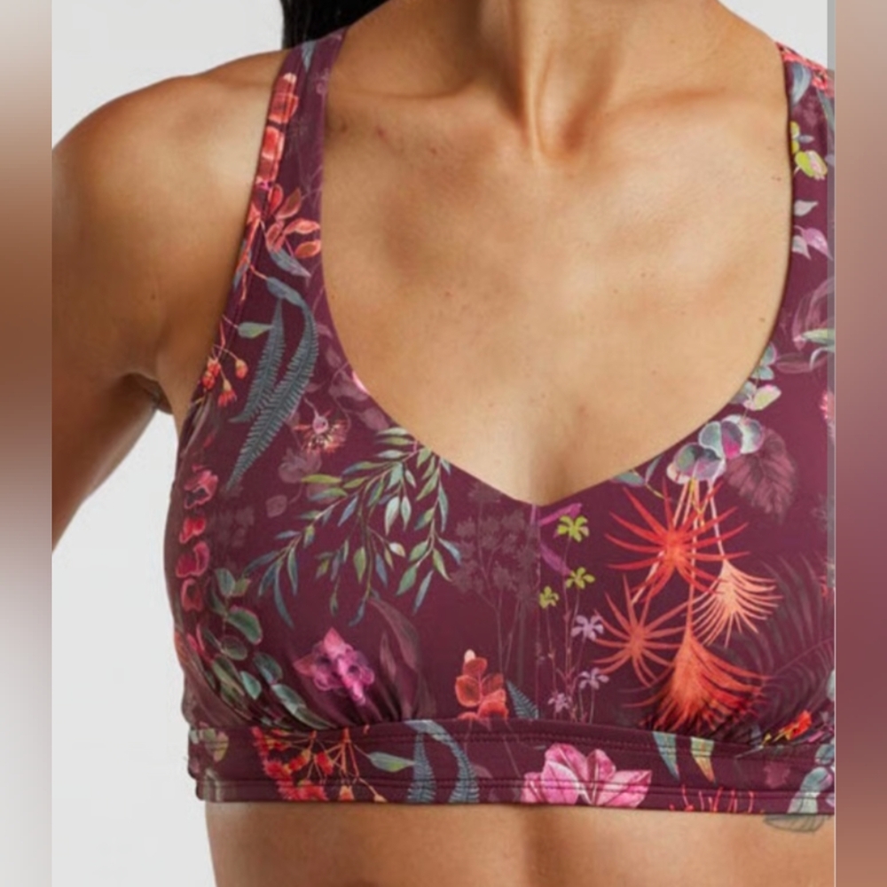 Title Nine Phenom underwire swim Botanique print Rich Fig 32D NWT